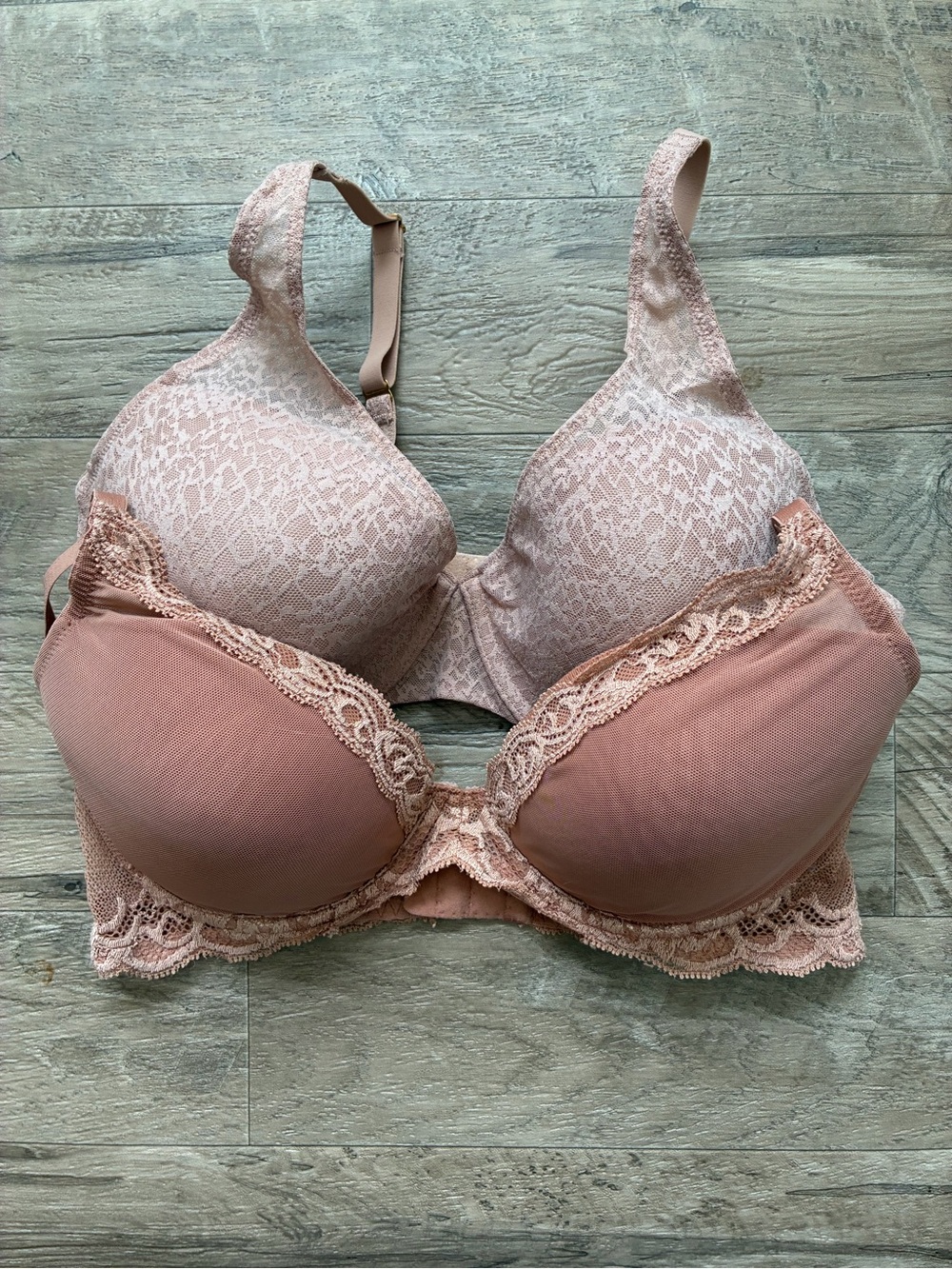 Natori 2 Underwired T Shirt Bras Pretty Smooth Contour Feathers